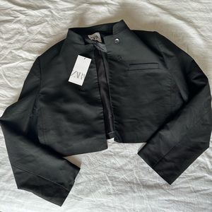 Cropped blazer